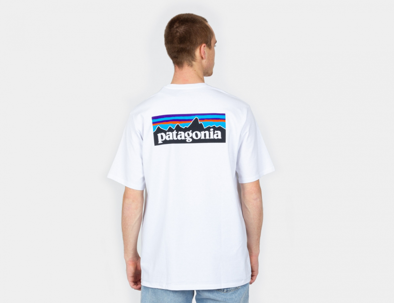Patagonia P-6 Logo Responsibil Shirt - White