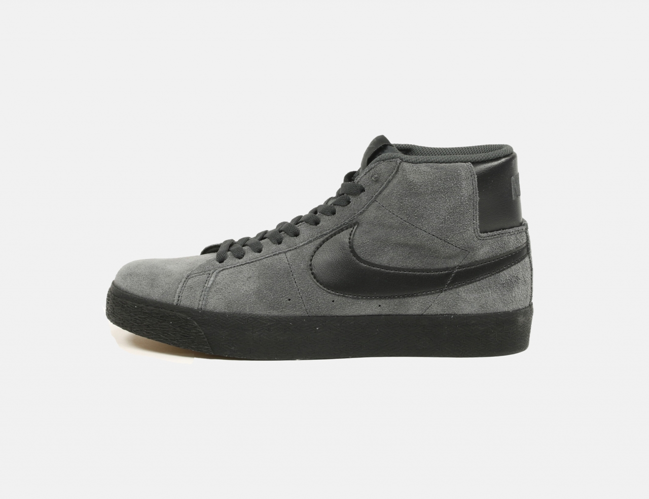 Nike SB Nike SB Blazer Mid Sneaker - Anthracite / Black